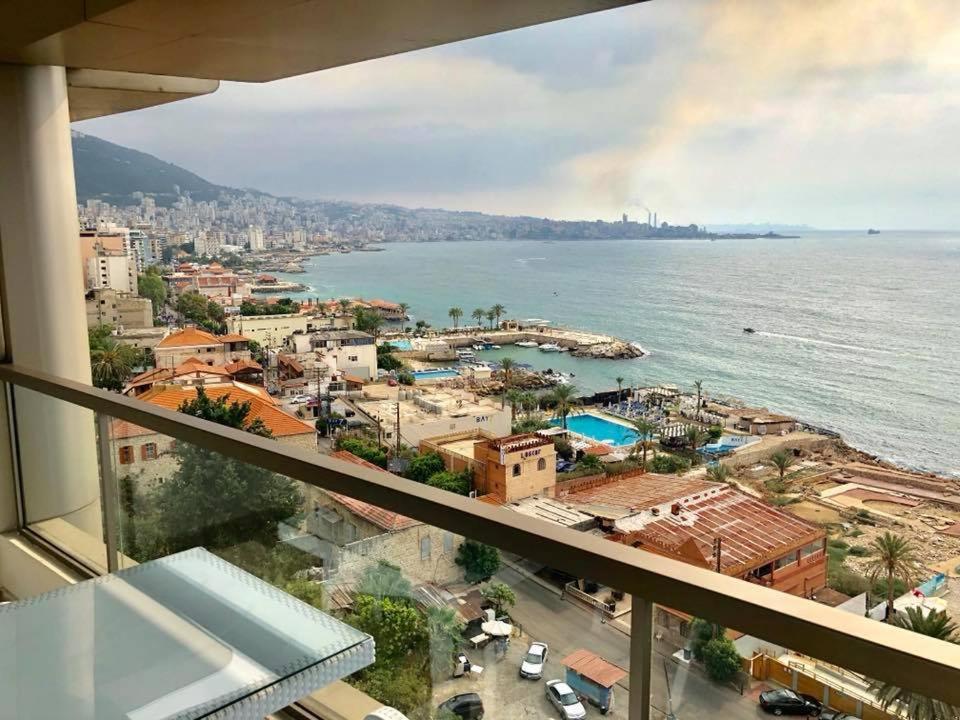Monte Mare Hotel Джуния Экстерьер фото