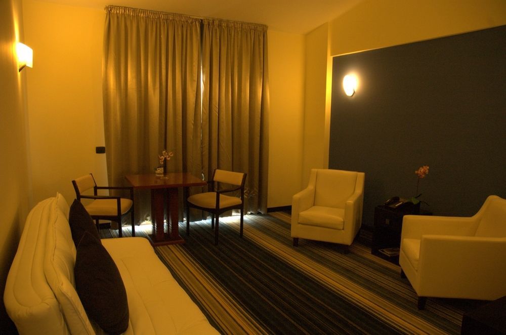 Monte Mare Hotel Джуния Экстерьер фото