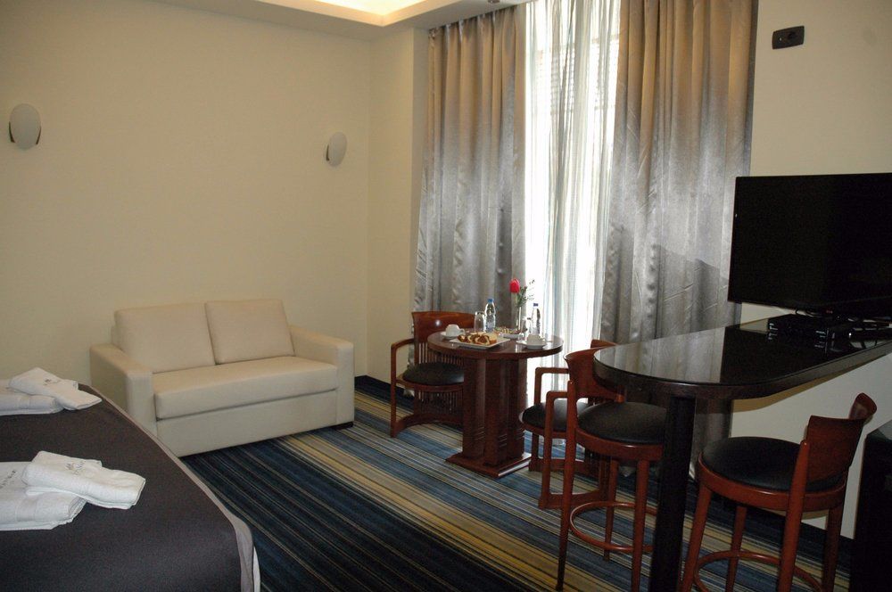 Monte Mare Hotel Джуния Экстерьер фото