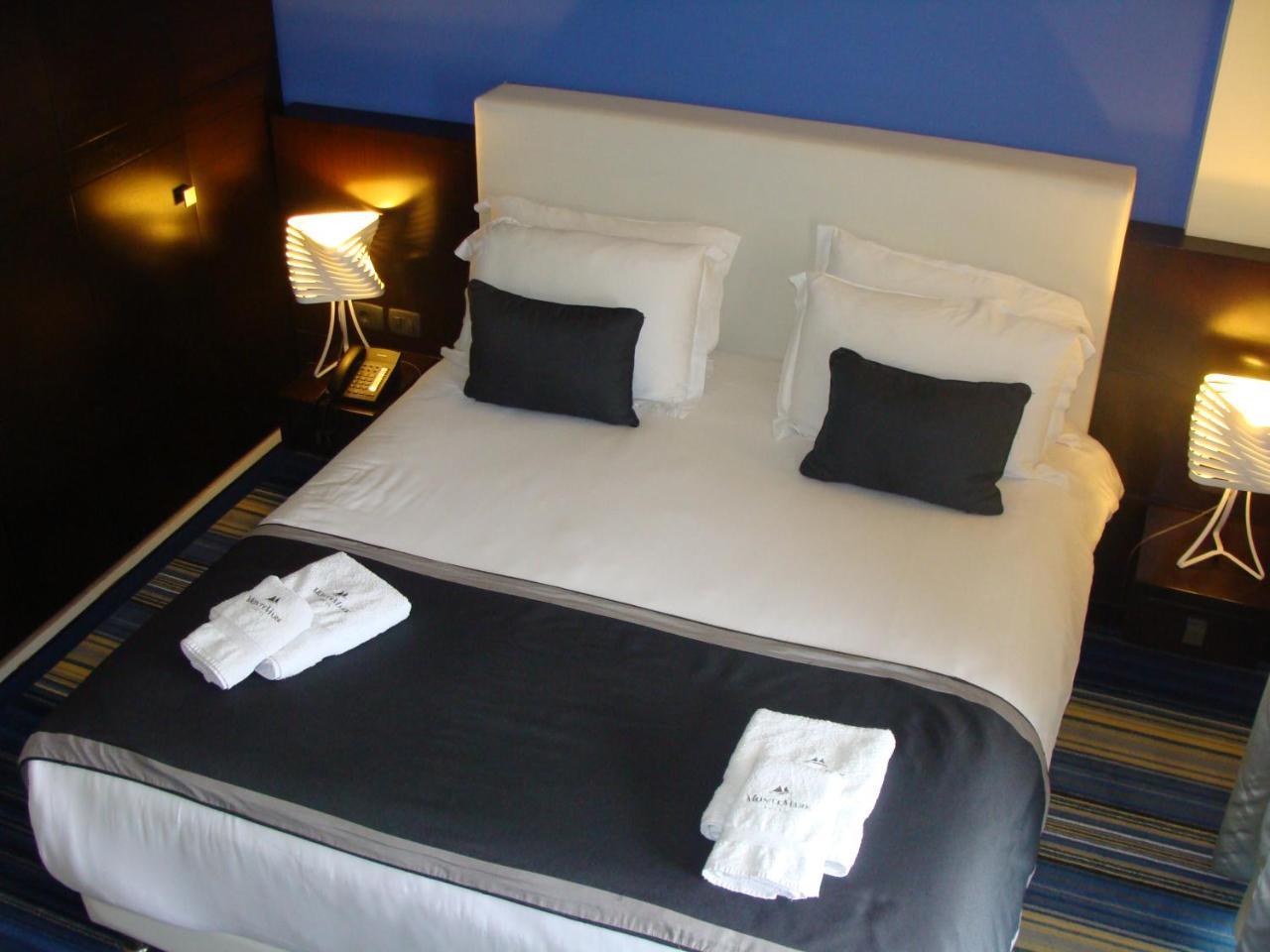 Monte Mare Hotel Джуния Экстерьер фото